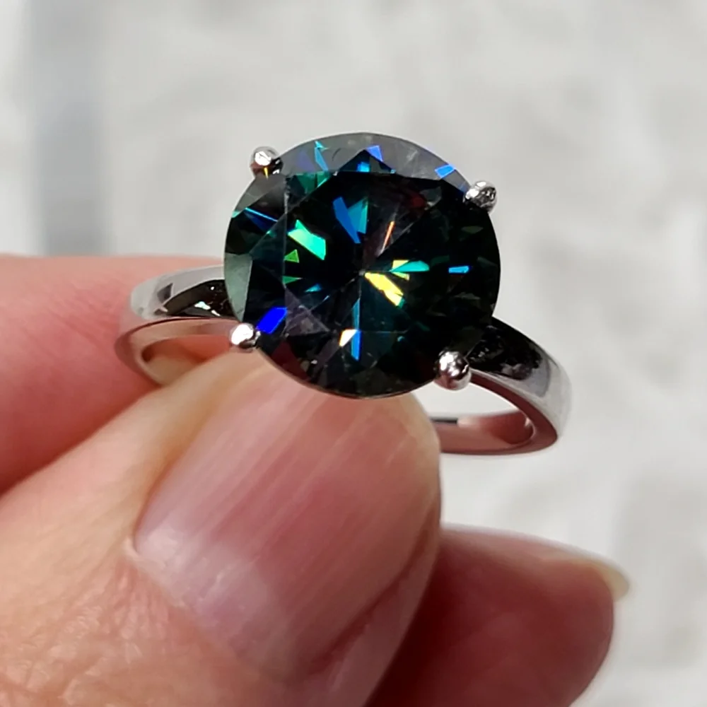 Moissanite 5+ Carat Solitare Ring